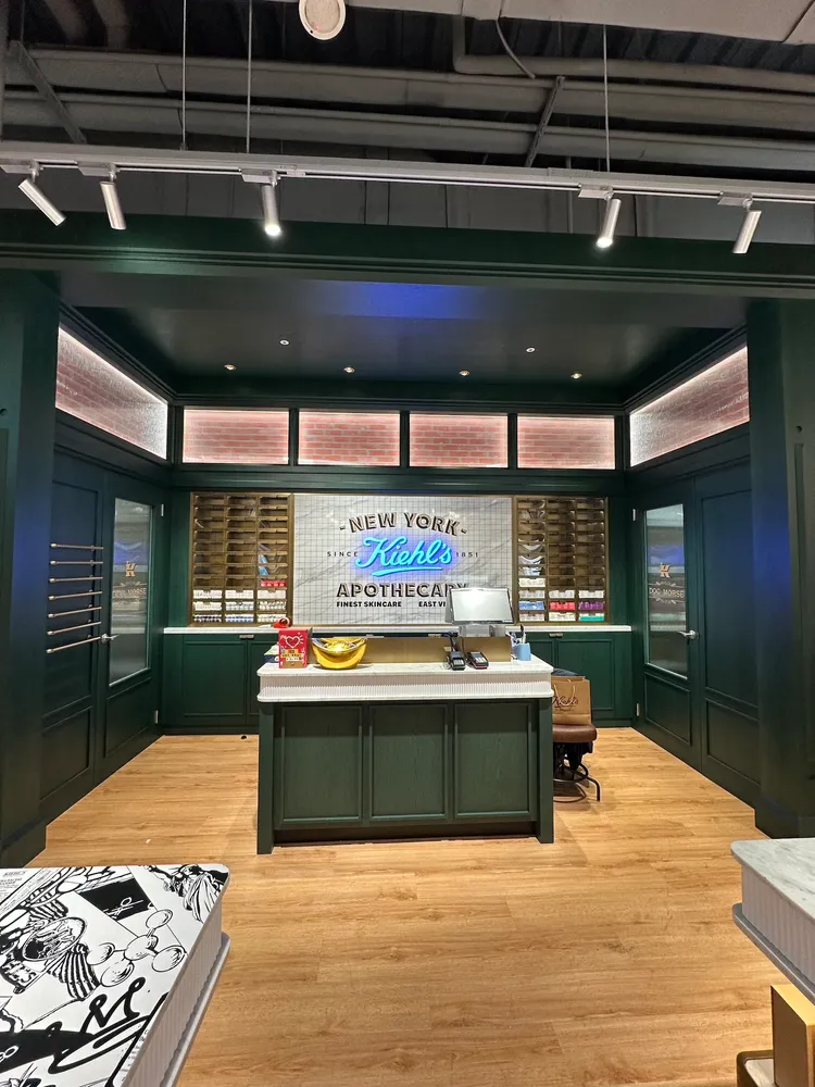 Kiehl's於南港LaLaport打造「全台最大」旗艦店。品牌提供