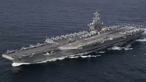 開火了！伊朗無人機「來勢洶洶」接近美國航艦　美軍一發入魂果斷擊落