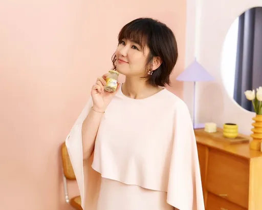 Selina寬鬆衣服不見腰身、巧用產品遮肚　二胎傳聞再度甚囂塵上