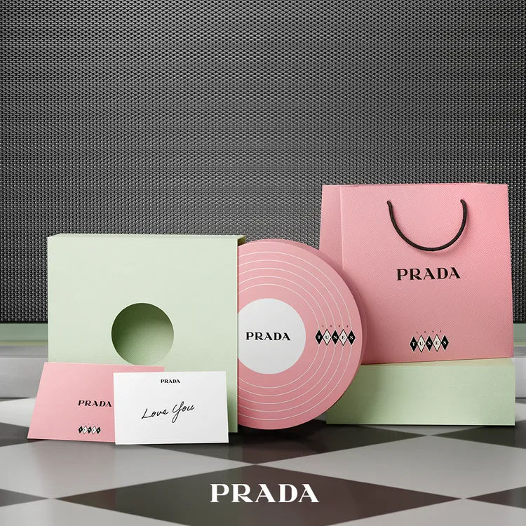 PRADA Beauty為西洋情人節推出LOVE TUNES譜曲愛戀限定系列。品牌提供