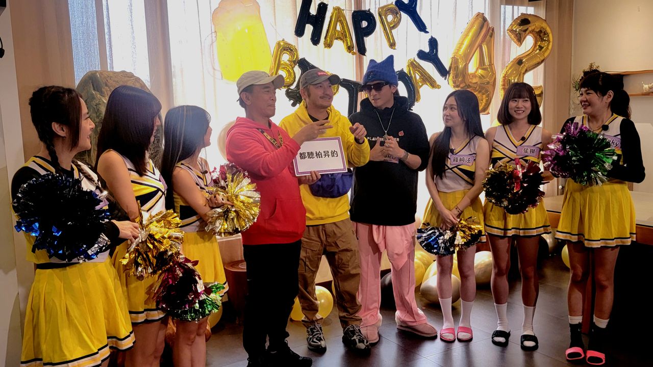 KID 出運了!慈妹、篠崎泫化身啦啦隊 圍繞壽星跳「慶生舞」畫面太香