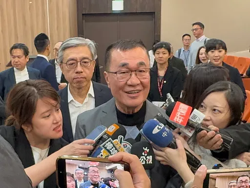 輝達海外總部中午簽約！何時請辭選新北？李四川掛保證「簽完說」