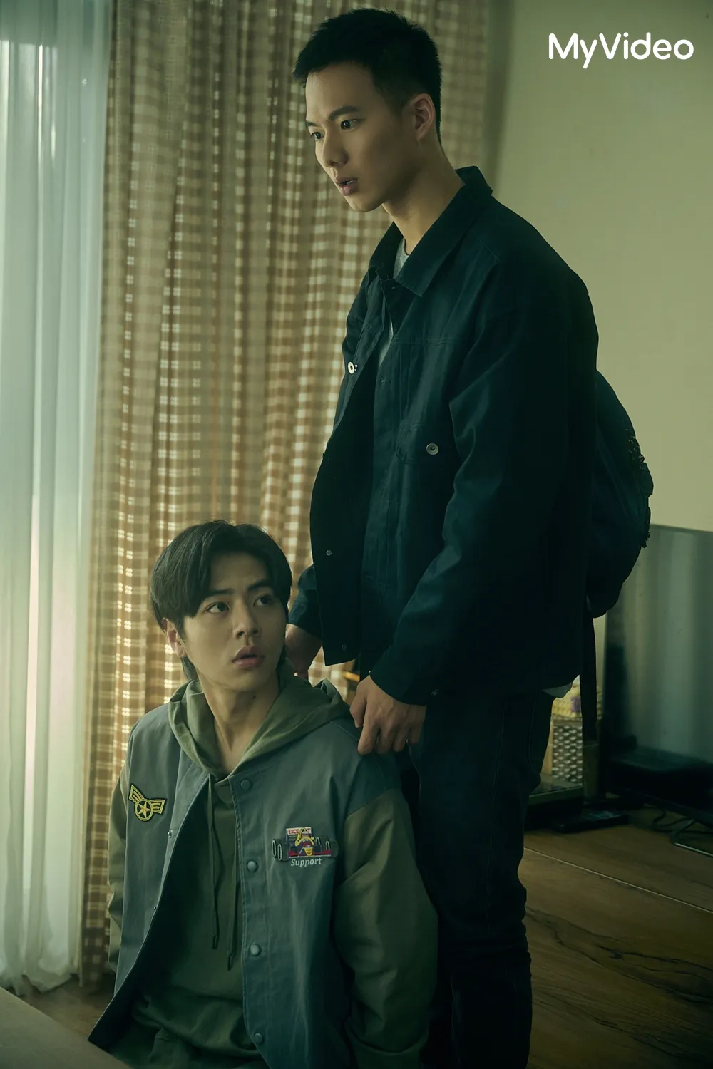 吳念軒（上）直誇最喜歡和劇中弟弟林佳辰（下）的對手戲。台灣大哥大MyVideo提供