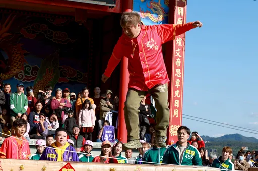 胡瓜除夕夜獨家在民視！　豪送6位數現金給鄉親