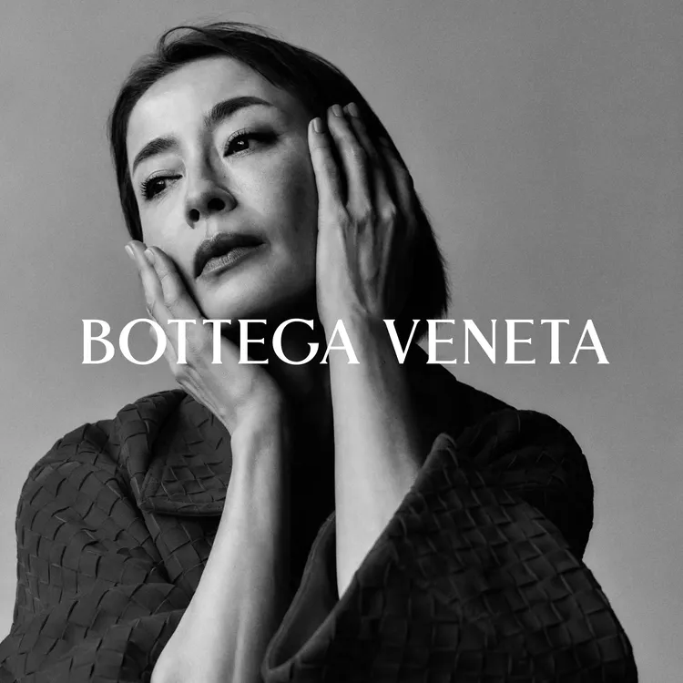 宮澤理惠曾拍攝Bottega Veneta「Craft is our Language匠藝吾言」形象廣告。品牌提供