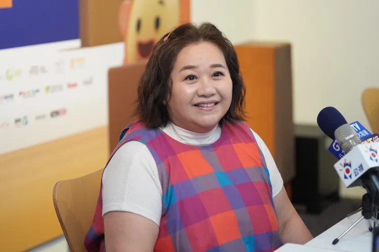 鍾欣凌分析電影《陽光女子合唱團》票房成功原因。彭欣偉攝