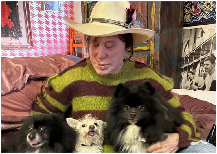 米基洛克目前與3隻愛犬相依為命。翻攝IG