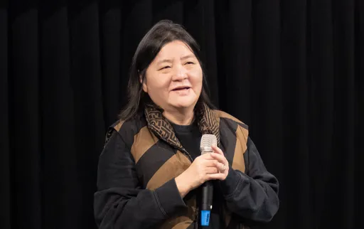 邱瓈寬竟然哭了！被《陽光女子合唱團》催淚　注資10部國片虧錢仍勇往直前