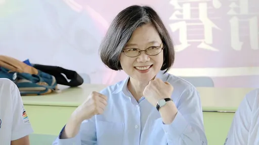 超狂「三色豆香菜義大利麵」蔡英文回這句！網笑：報警抓總統