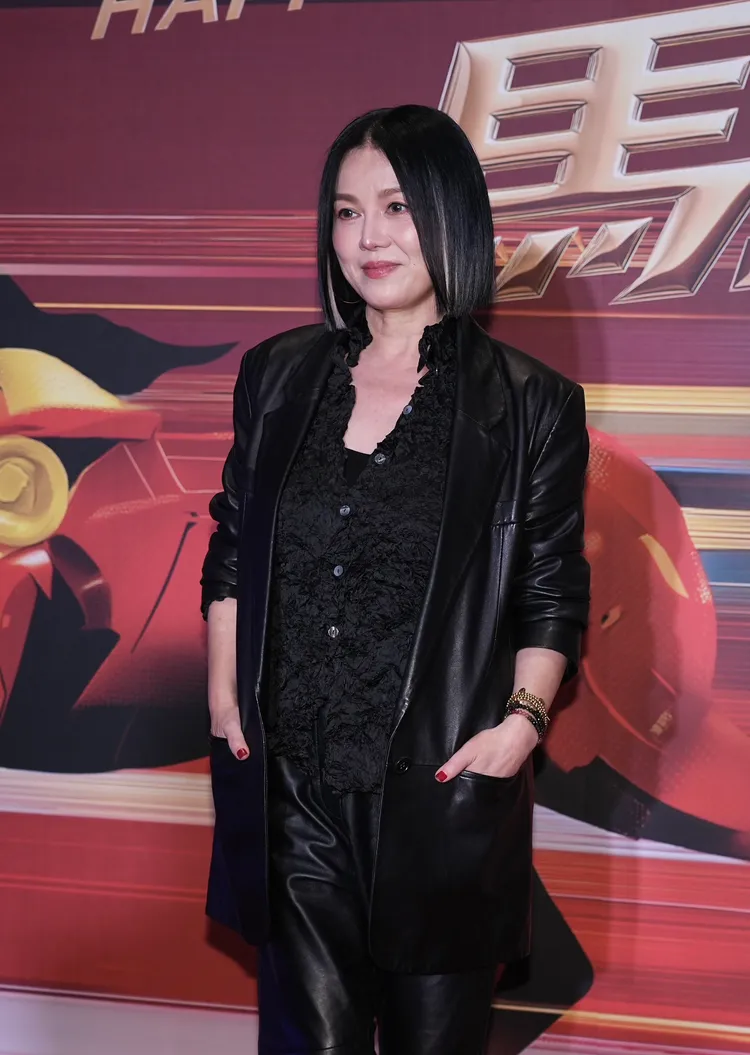 苗可麗尾牙結束後就要回家陪爸爸。彭欣偉攝