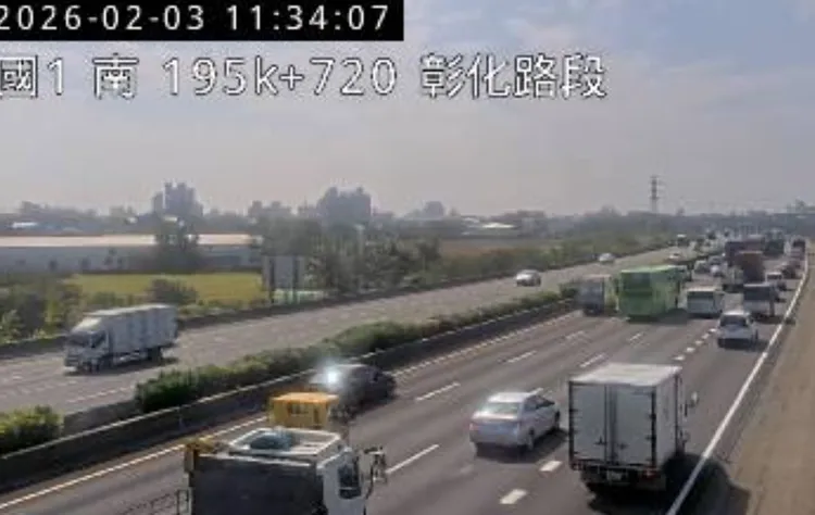 塞車一度長達5公里，目前車流逐漸恢復正常。取自《高速公路1968》