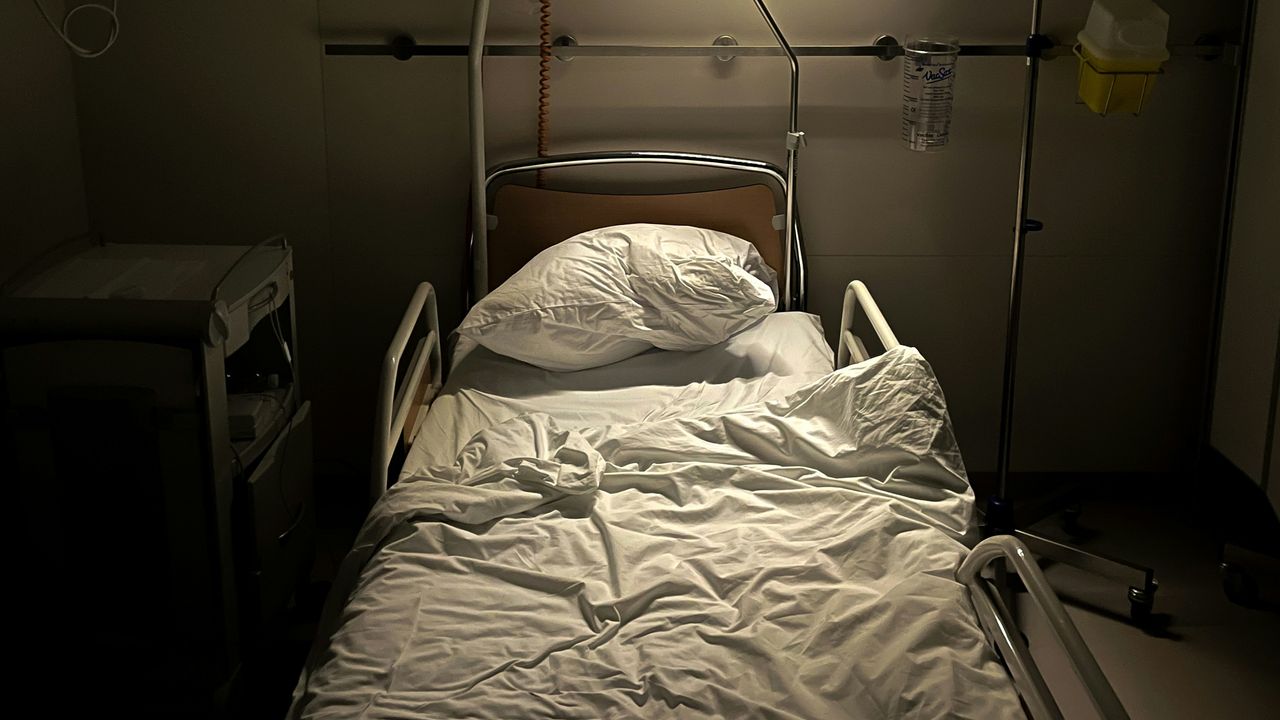 28歲男護理師專挑住院8旬老嫗性侵 還用手機拍攝全程記錄