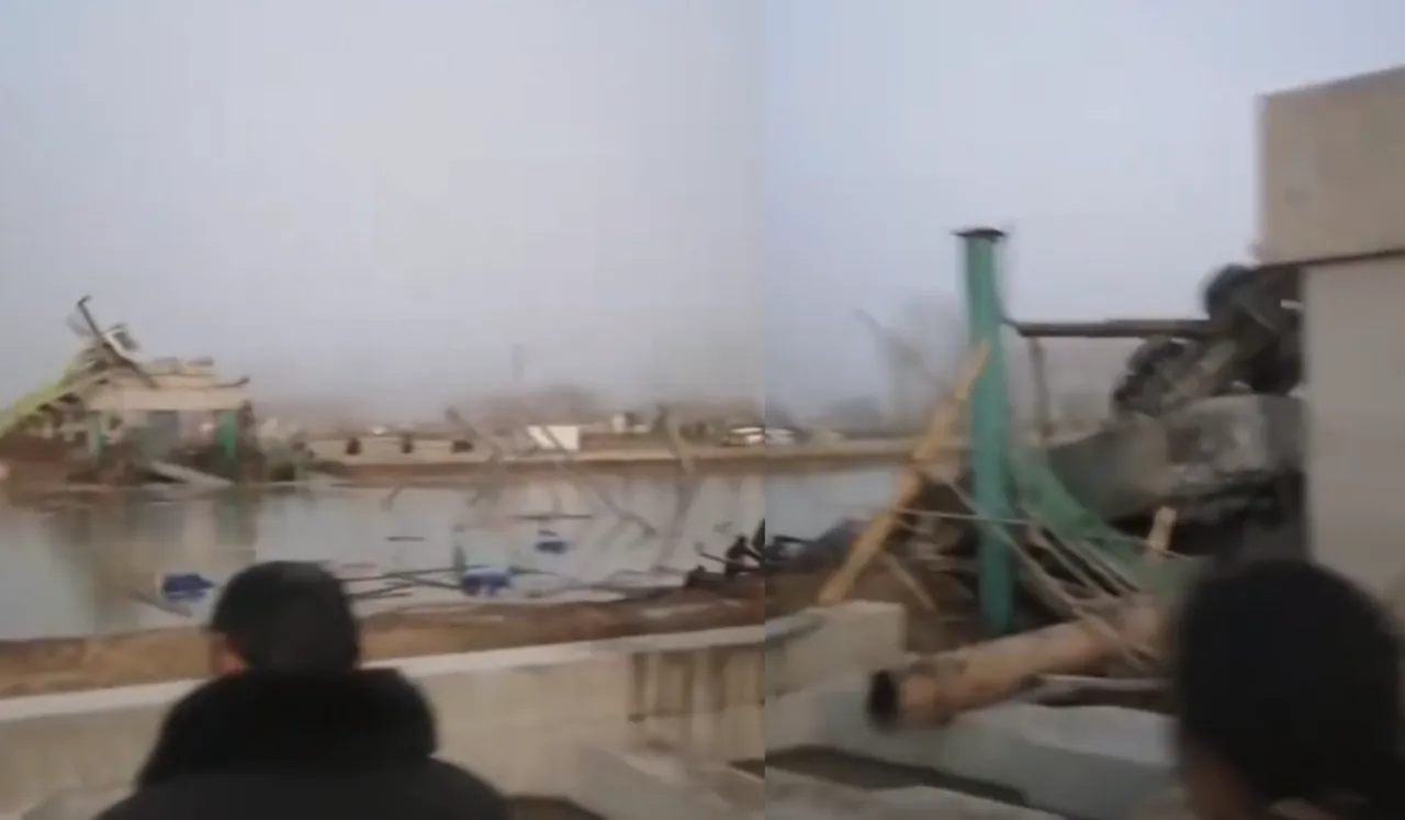 坍塌後的現場。翻攝自微博