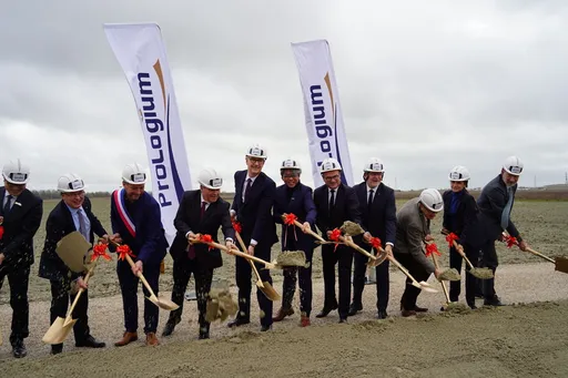 輝能超級工廠動土　法官員讚許台法合作盼工業再興