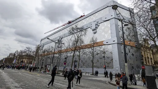 時薪210元徵法文口譯？LV徵才文惹議　語言圈怒轟：台人是什麼很賤的人嗎？