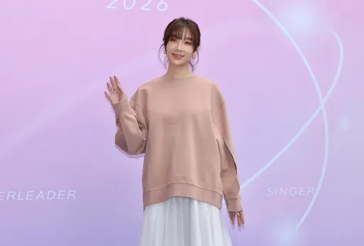 蔡淑臻不婚頭虧小12歲男友「小菜雞」 情人節吃麵攤