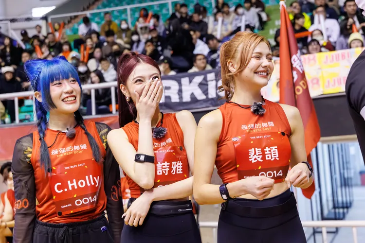 C.Holly（左起）、詩雅、裴頡。好看娛樂提供