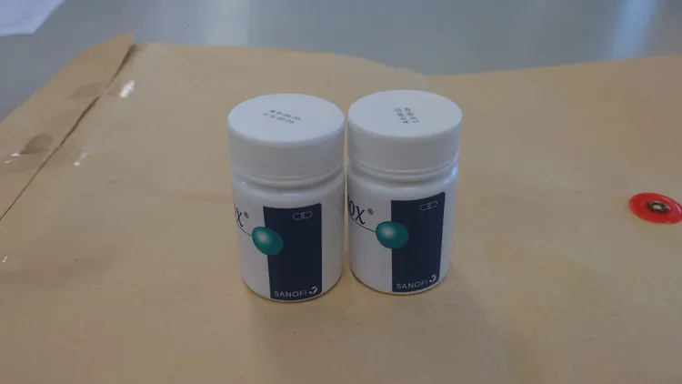 實際價購不法藥物外觀標示「賽諾菲（Sanofi）藥廠」字樣。衛生局提供