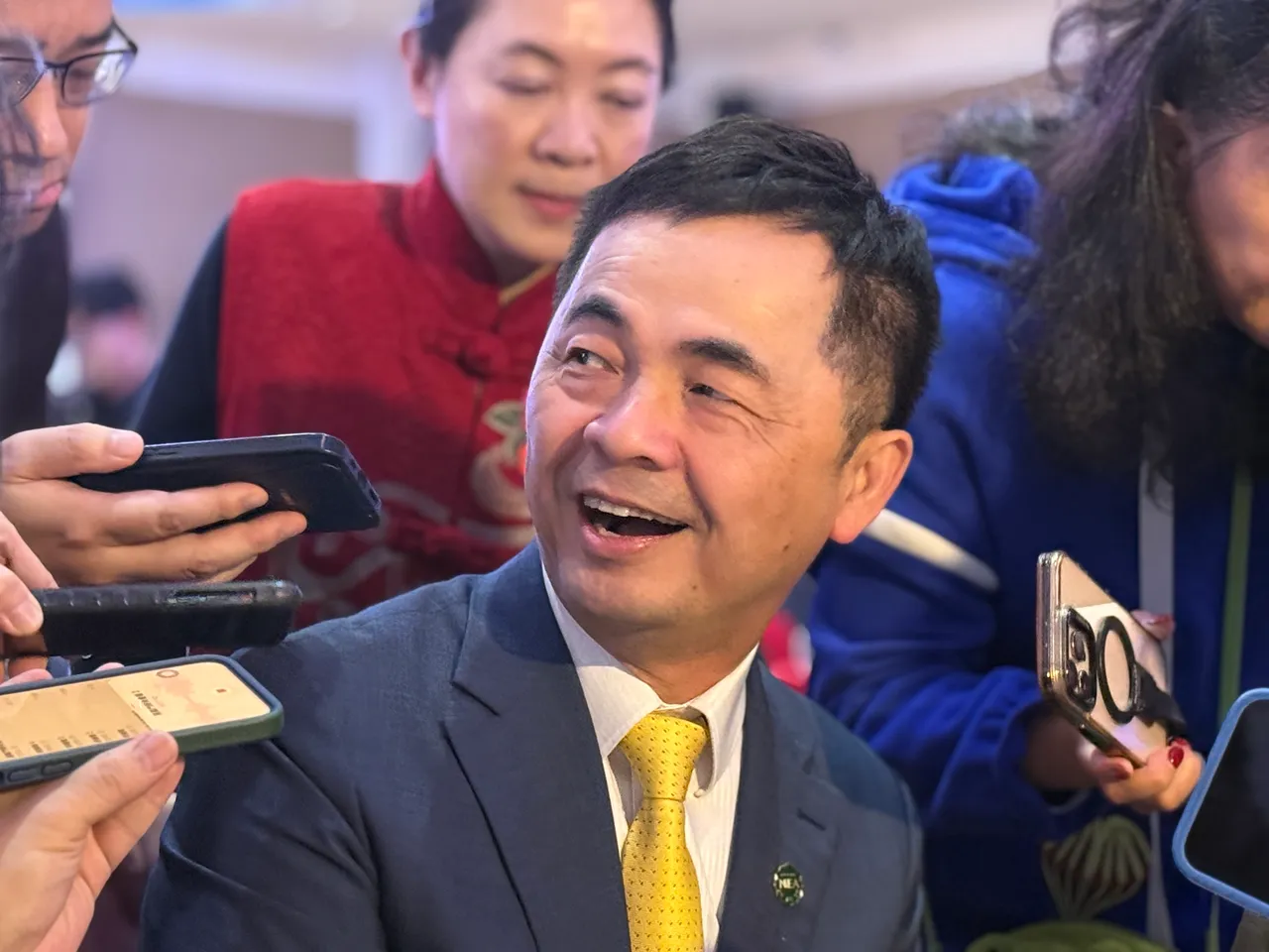 家登尾牙釋利多！邱乾銘看好今年雙位數成長　日本廠4月上梁、美國小規模試產