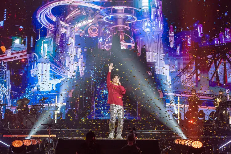 李聖傑馬來西亞開唱，當地歌迷熱情掀翻屋頂 。華納音樂提供