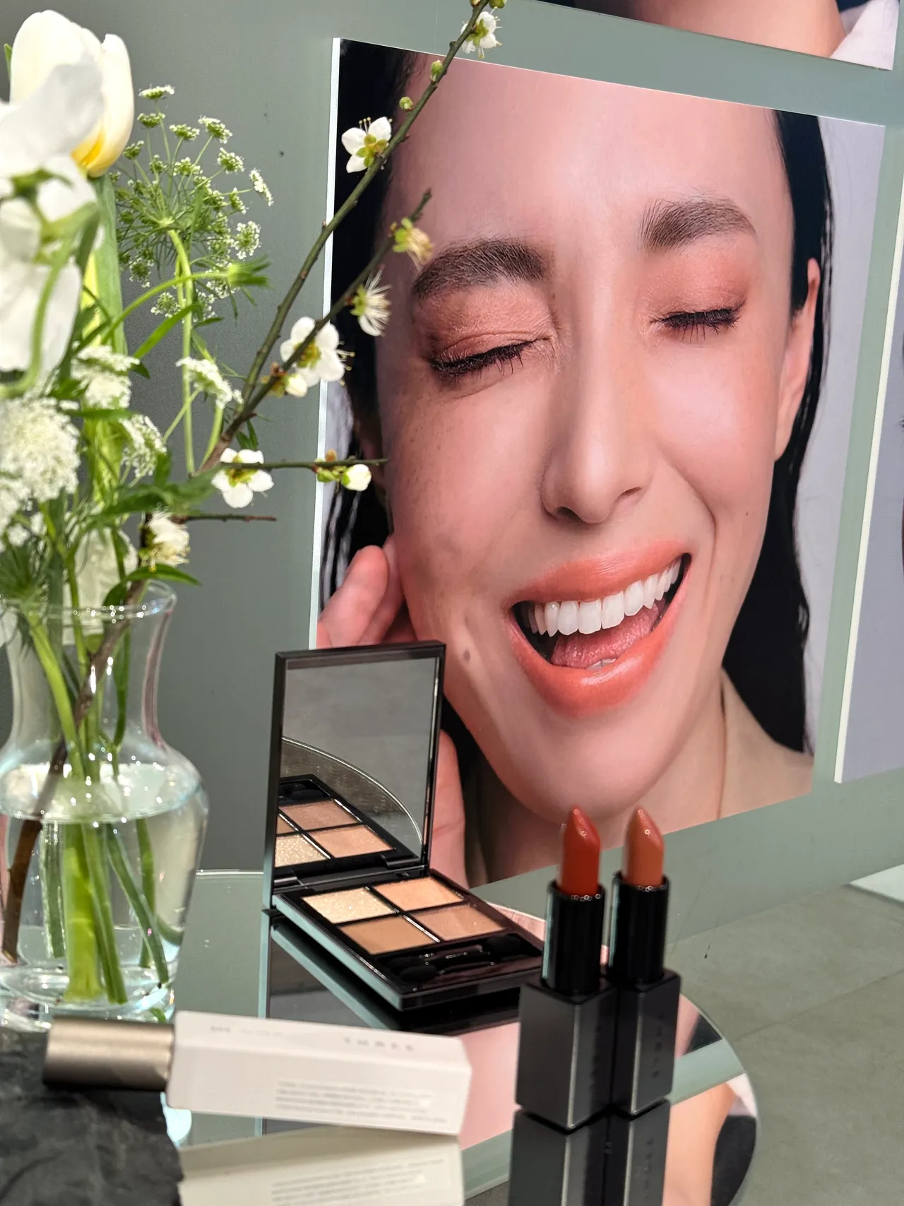 THREE 2026春季彩妝。張家玲攝