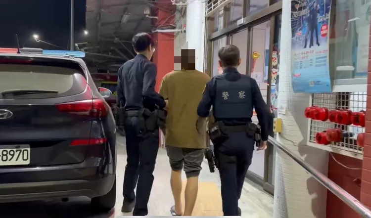 警方循線到陳男住處逮人，詢後依公共危險罪送辦。民眾提供