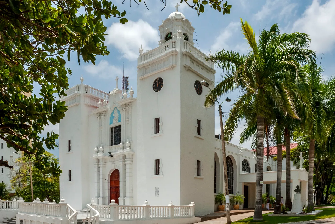 「巴蘭基亞」是哥倫比亞北部的加勒比明珠，以世界級嘉年華、歷史建築聞名。Booking.com提供