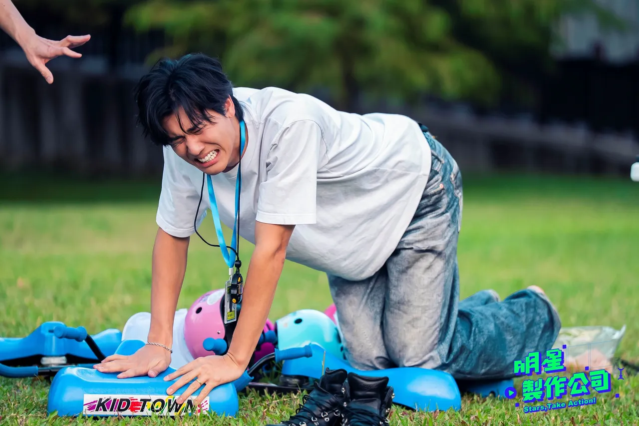 風田匿名投票「有待加強員工」因為寫錯「晉」字，被偉晉抓包 。TVBS提供