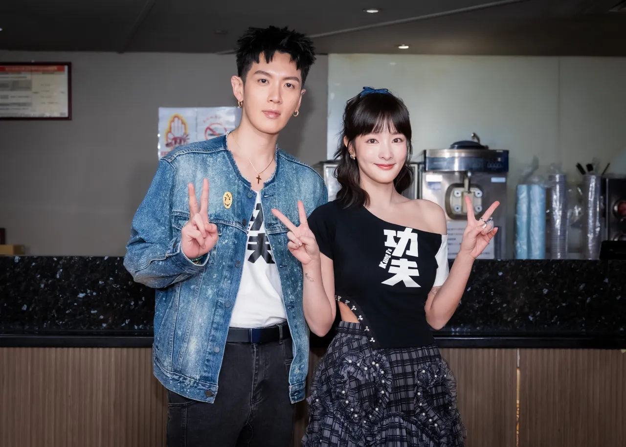 柯震東（左）和王淨獻約會教戰守則。麻吉砥加提供