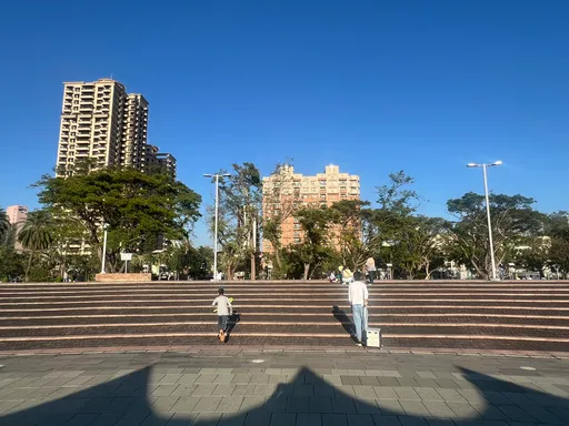 今年房市內憂外患不樂觀　央行政策未鬆綁兩岸地緣政治風險升高