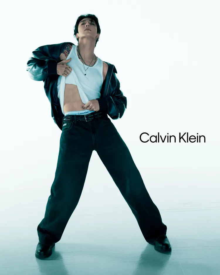 柾國的狂野魅力讓粉絲看得心跳加速。品牌提供