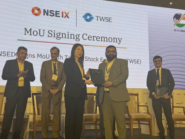台灣證券交易所赴印度GIFT City 簽署MOU，為台印雙邊資本市場建立長期交流平台。證交所提供