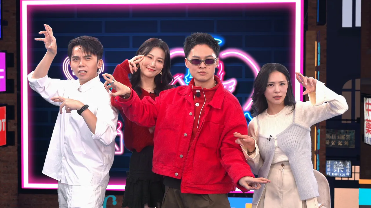 黃豪平（左起）、李新、楊昇達、熊熊錄影。《戀愛熊天秤》提供