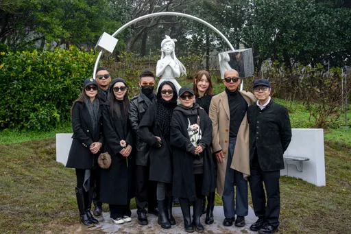 獨家｜大S寶貝女兒缺席媽媽喪禮及對年　S家親友反擊亂扣帽子