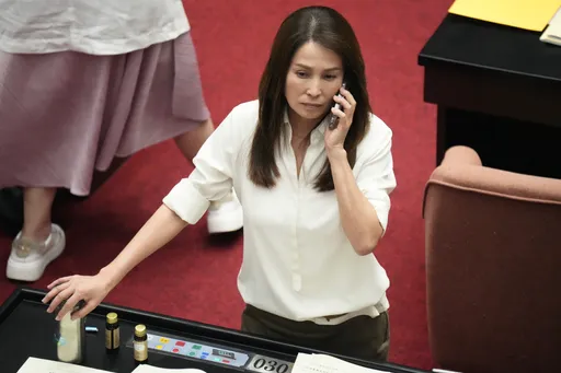 高金素梅今遭搜索！陳培瑜：羅智強為何急著幫她洗地