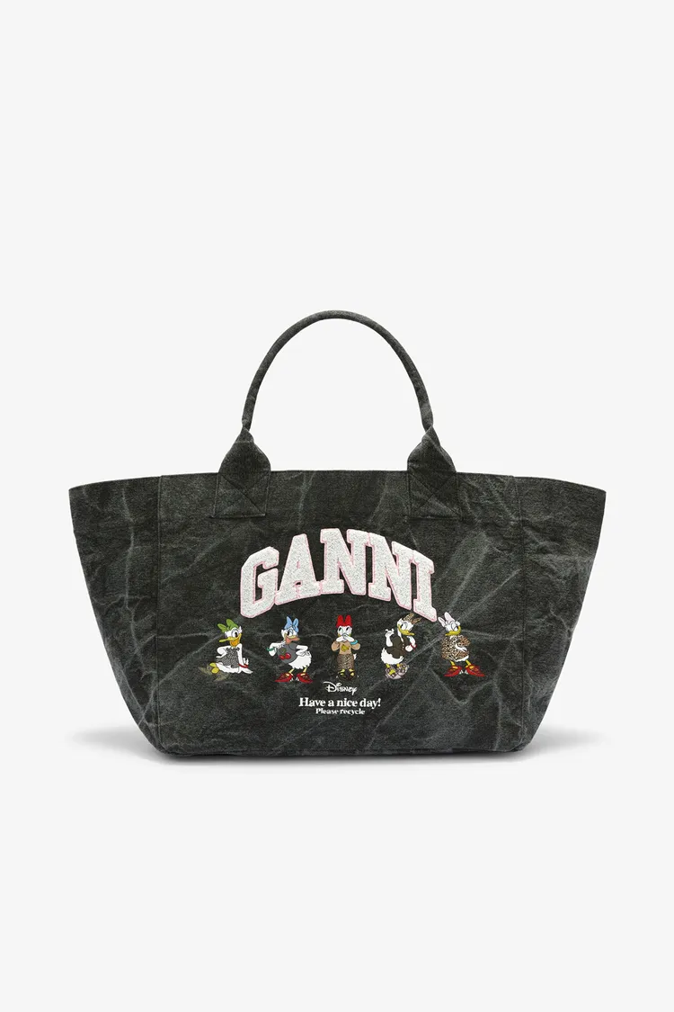 GANNI X DISNEY黛西們中型手提袋（黑牡蠣灰），9800元。品牌提供