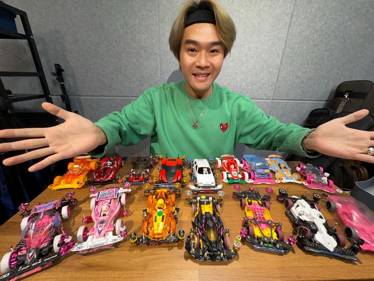 柯大堡被草爺推坑砸20萬玩四驅車 相揪護國宮團戰:讓神明也一起瘋