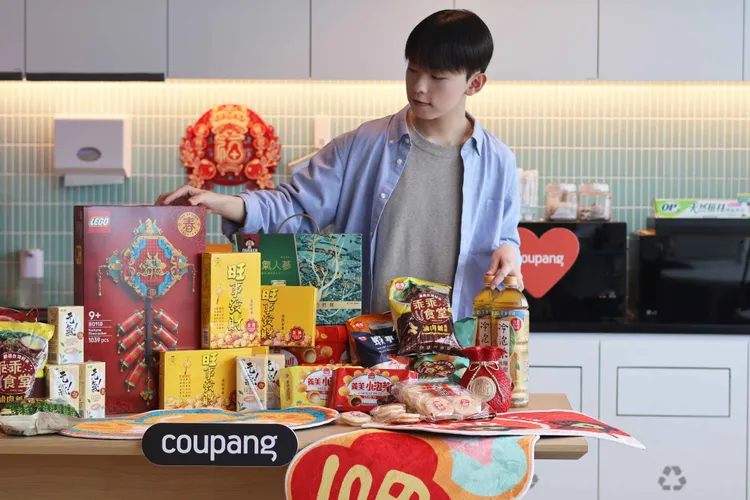 新年煥新好幫手，Coupang酷澎「火箭速配」清潔用品齊備: 好神拖ｘ乖乖聯名款、開運禮盒