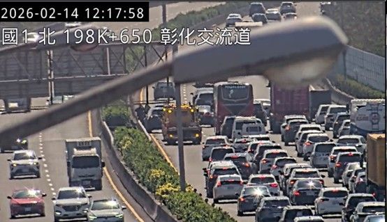 國道追撞回堵7公里!春節連假次日12魔王路段快避