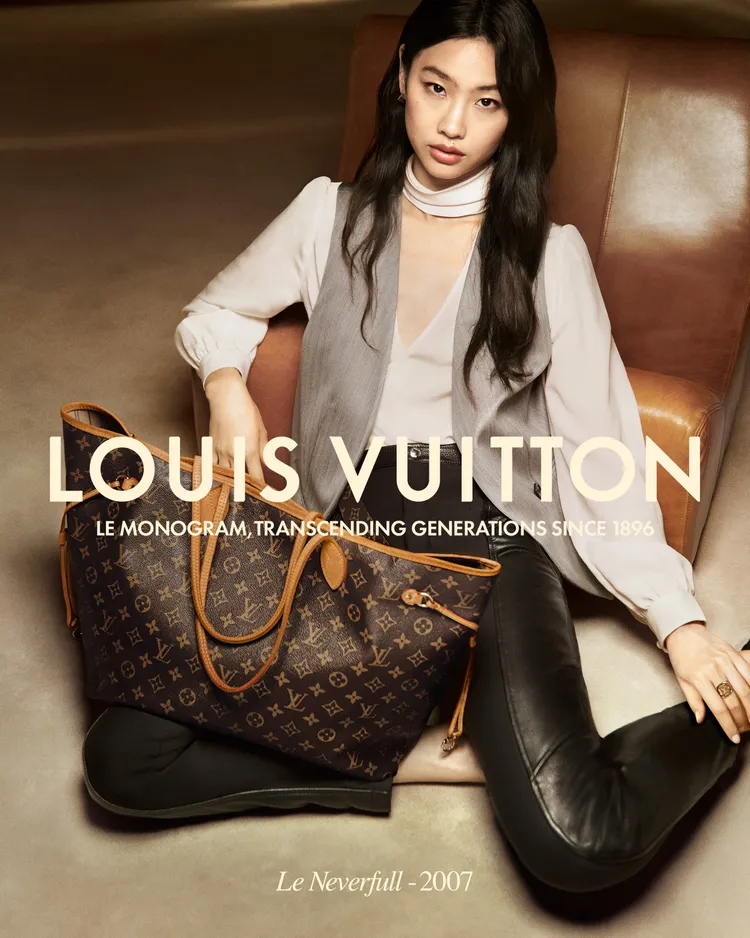 鄭好娟詮釋2007年問世的Louis Vuitton Neverfull。品牌提供