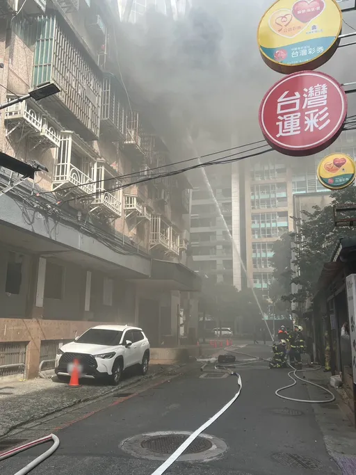 中山區火警濃煙竄天　竟是「香氛蠟燭」惹禍！住戶遭法辦