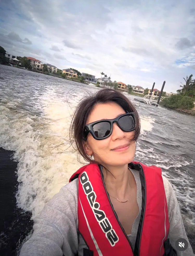 賈靜雯度假神情愜意。翻攝自賈靜雯IG