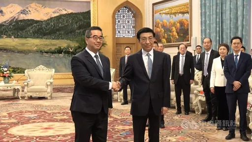 蕭旭岑今赴北京人民大會堂見王滬寧：聚焦台灣民眾關心議題