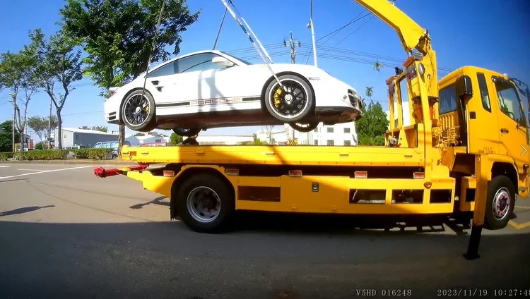 拖吊車作業示意圖。民眾提供