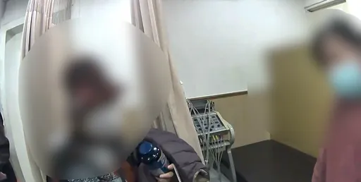 8旬婦診所搭訕病友賣「神藥」　10倍價格稱「吃了跌倒都沒事」