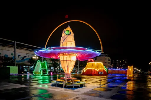 鹹魚翻身！花蓮燈會首日湧7萬人　想看主燈有多醜