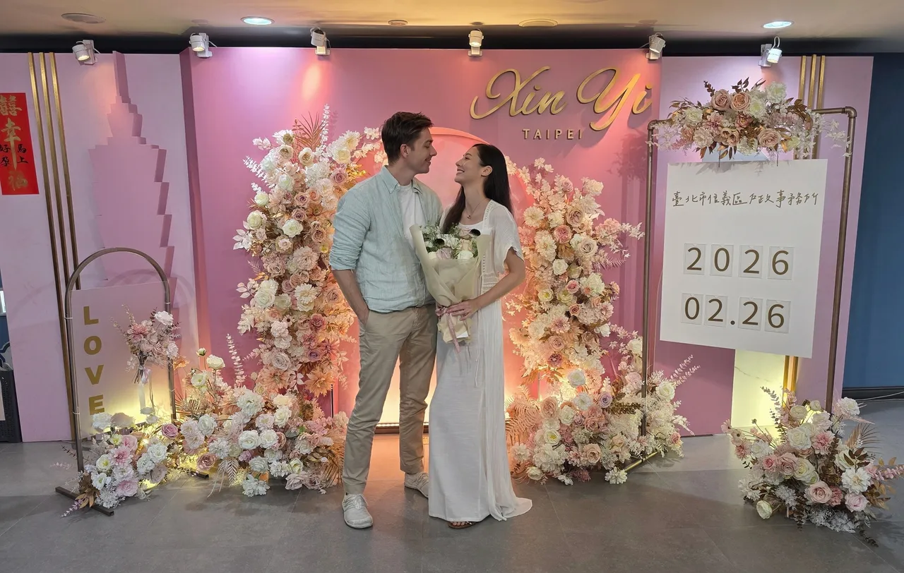 謝沛恩與老公Dana迎向新篇章。繁星皓月娛樂提供