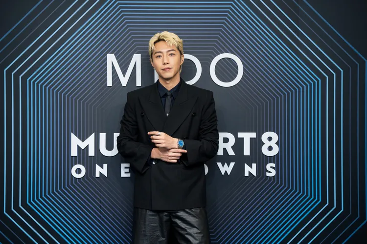 Multifort 8 One Crown單錶冠腕錶的親民價格，讓蔡凡熙笑說可以包色。品牌提供