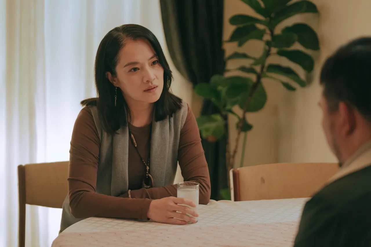 高伊玲飾演照顧弟弟的朱大姊。公視台語台提供