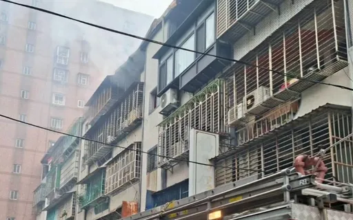 新北三重民宅4樓陽台冒火煙　警消迅速撲滅救出1燒燙傷婦人